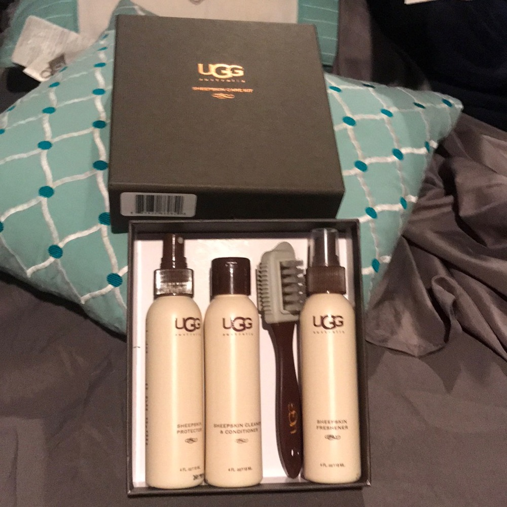 Ugg cleaning kit